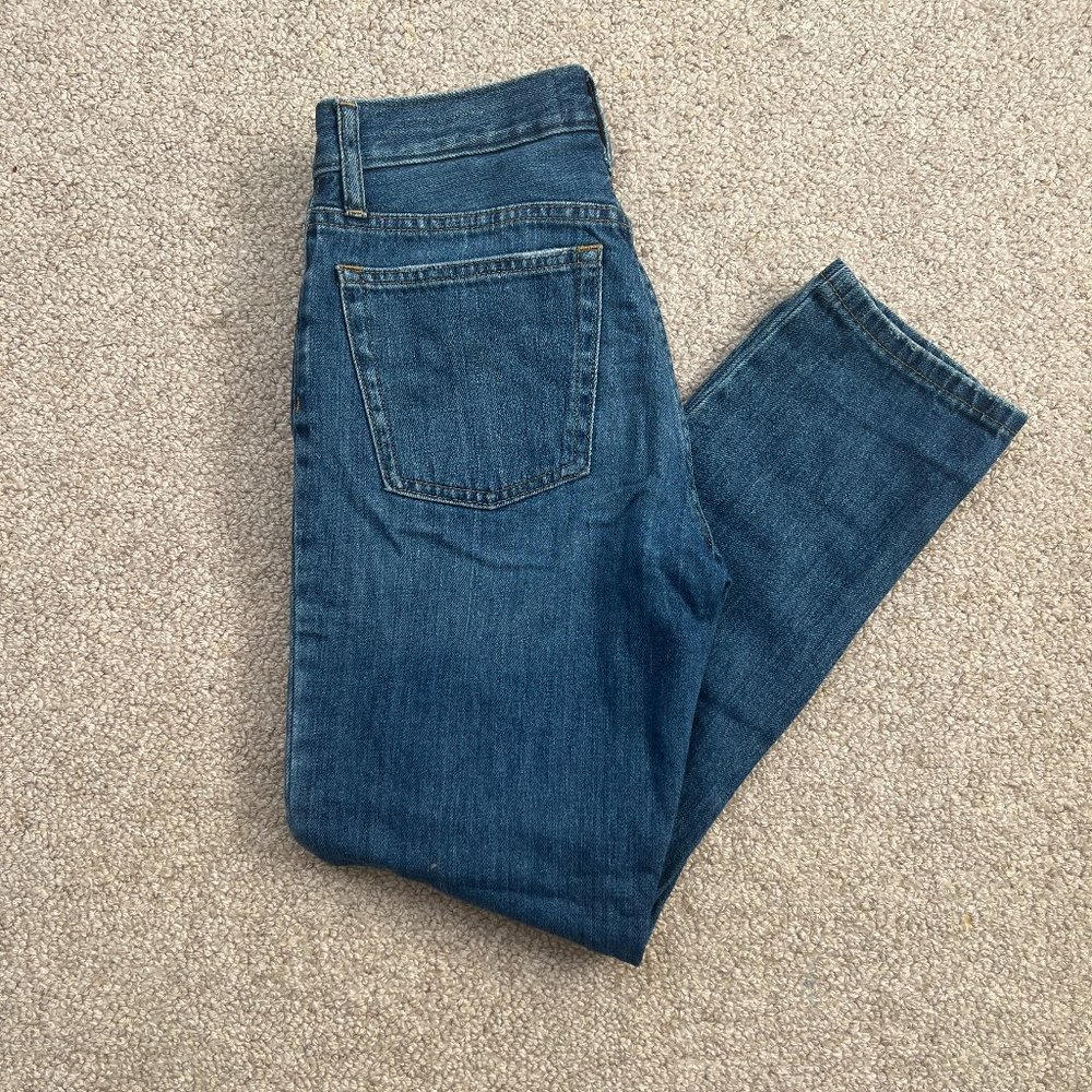 Everlane: Super-Soft Straight Leg Jean